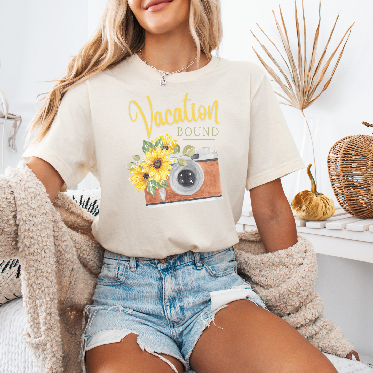 vacation bound t shirt vacation themed t shirt hot sweet tees women’s vacation shirt vacation ready wear summer vacation spring vacation free shipping gifts vintage camera themed t shirt vacation gift vintage camera themed tee NaturL