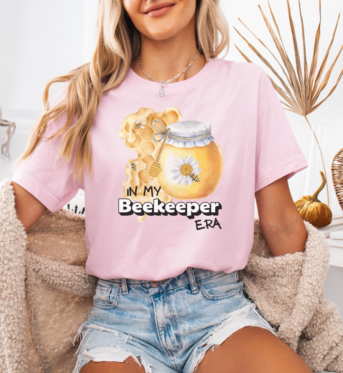 In my beekeeper era unisex t shirt hot sweet tees free shipping Taylor swift eras tour swifties birthday gift bee lovers honey bees spring time gifts summer in my era collection birthday gift girlie shirt spring themed birthday gift bee lovers gift women’s bee keeper shirt unisex bee t shirt hot sweet tees unique t shirt spring time themed t shirt honey bee honey Pink